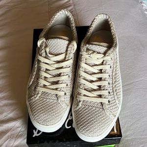 NEW WOMENS SAM EDELMAN ELENA SNEAKER SIZE 8.5